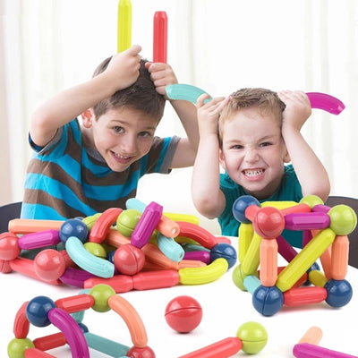 סט בניית קוביות מגנטיות לתינוקים